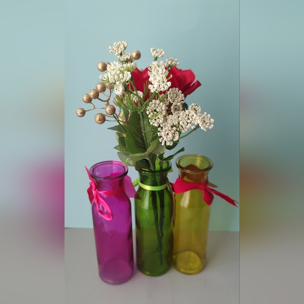 Vase Glass Multicolor 3 Pieces  Ideal For Flowers , Juice, Milk Decorative New